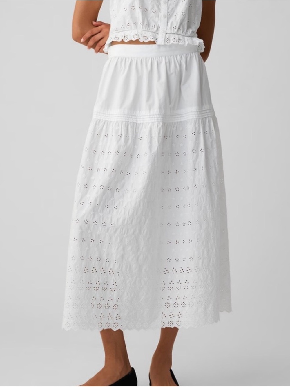 NWT Gap x DÔEN White Eyelet Tiered Midi Skirt